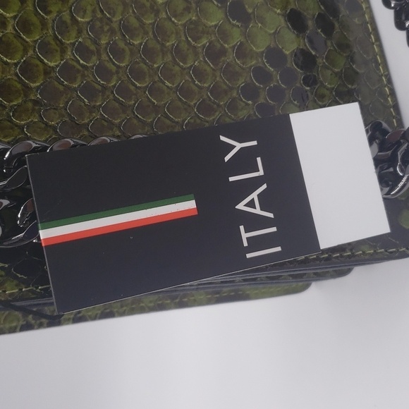 329- Marina Galanti Crossbody Bag Genuine Italian Leather NWT - Picture 9 of 11